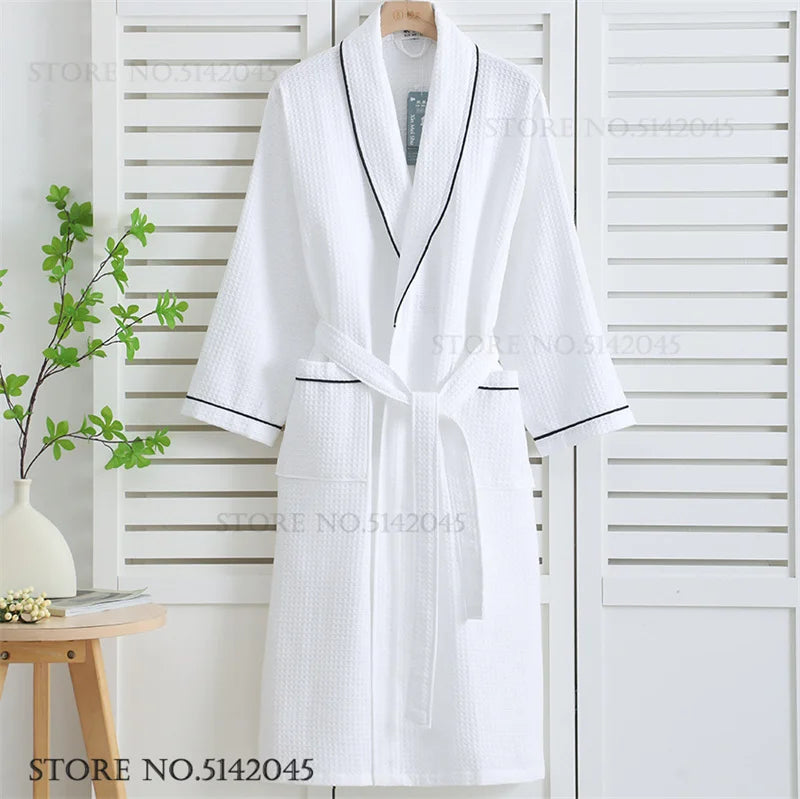 peignoir de bain colombine blanc et noir